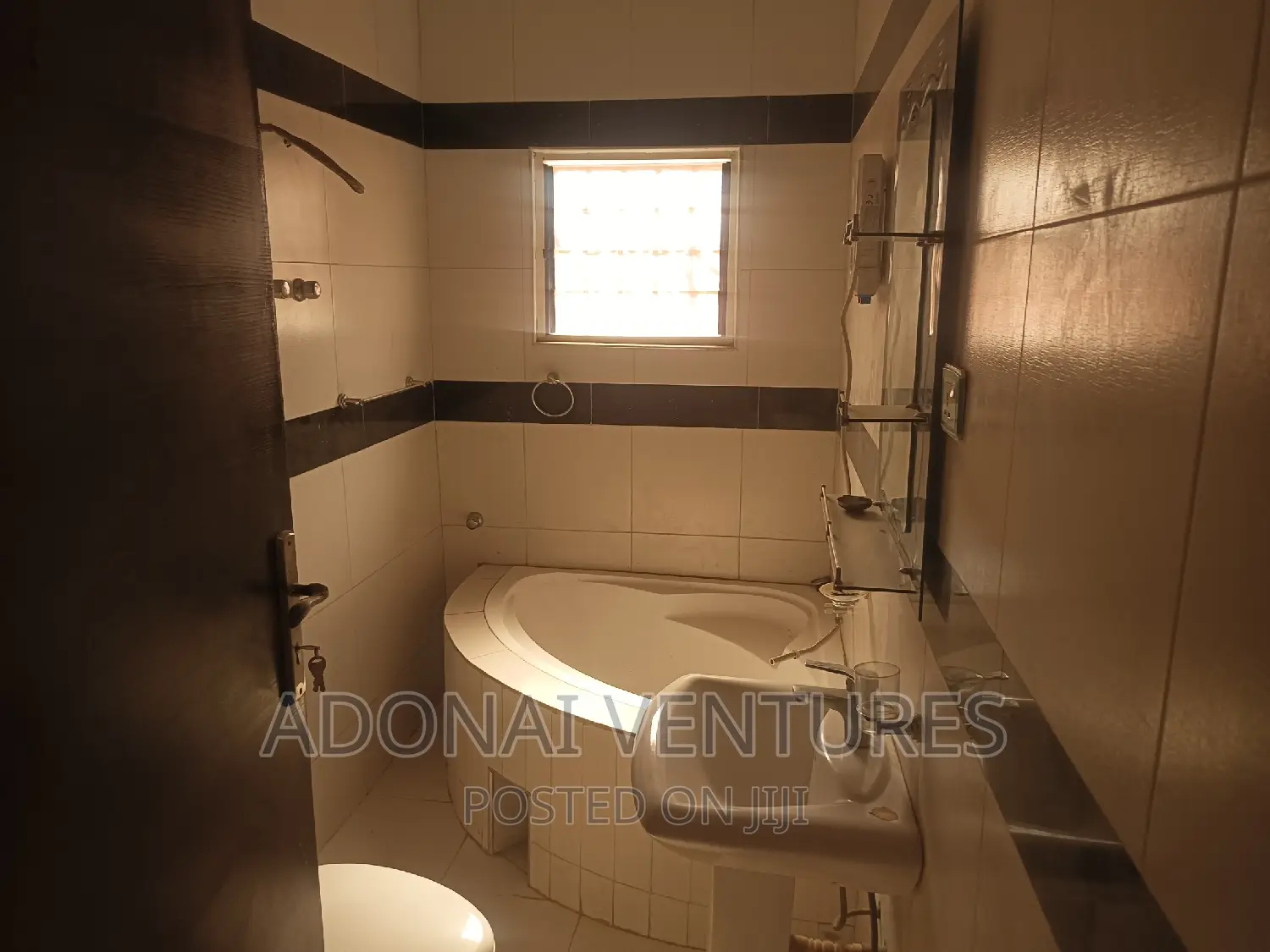 3bdrm House in Tech Fumesua, Kumasi Metropolitan for rent