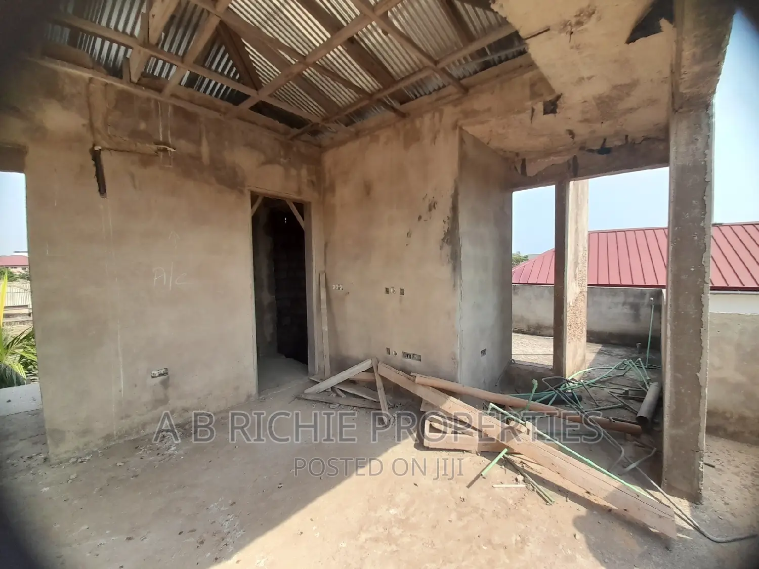 4bdrm Townhouse/Terrace in Ab Richie Properties, West Legon for sale