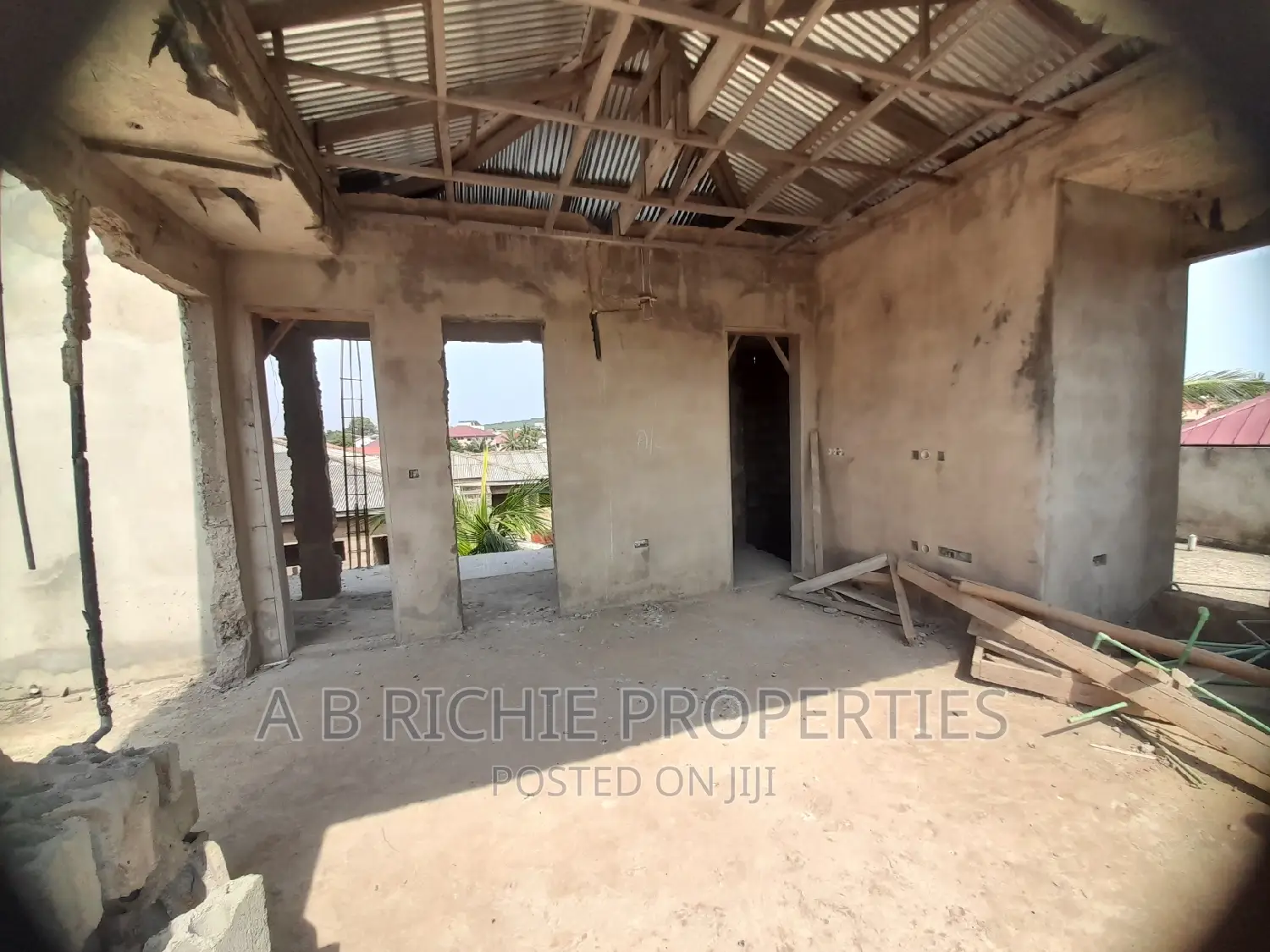 4bdrm Townhouse/Terrace in Ab Richie Properties, West Legon for sale