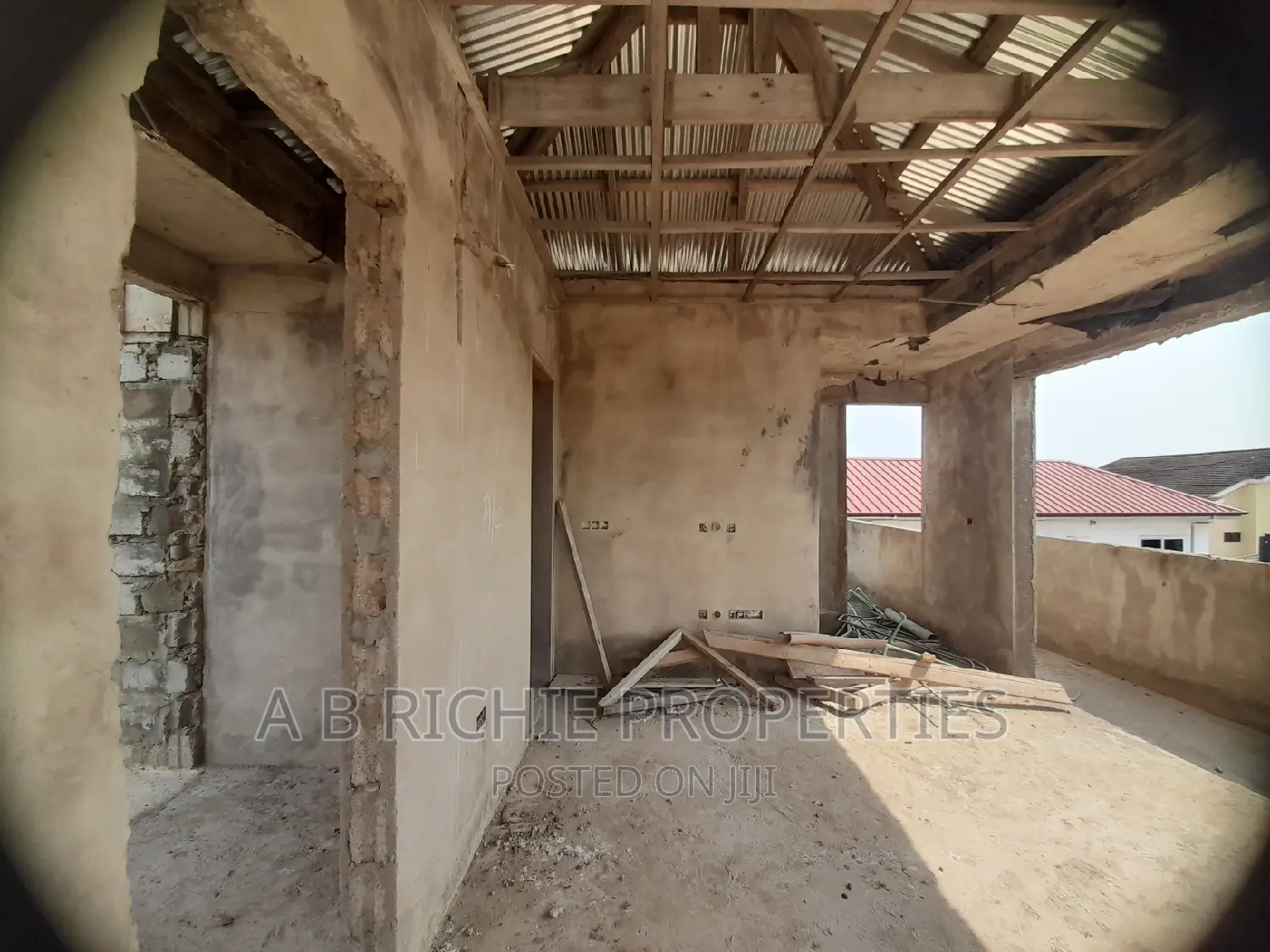 4bdrm Townhouse/Terrace in Ab Richie Properties, West Legon for sale
