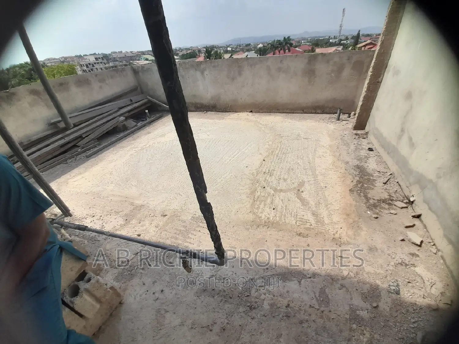 4bdrm Townhouse/Terrace in Ab Richie Properties, West Legon for sale