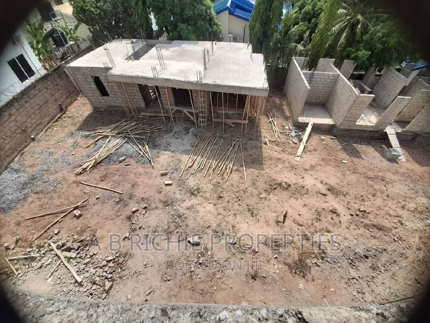 4bdrm Townhouse/Terrace in Ab Richie Properties, West Legon for sale
