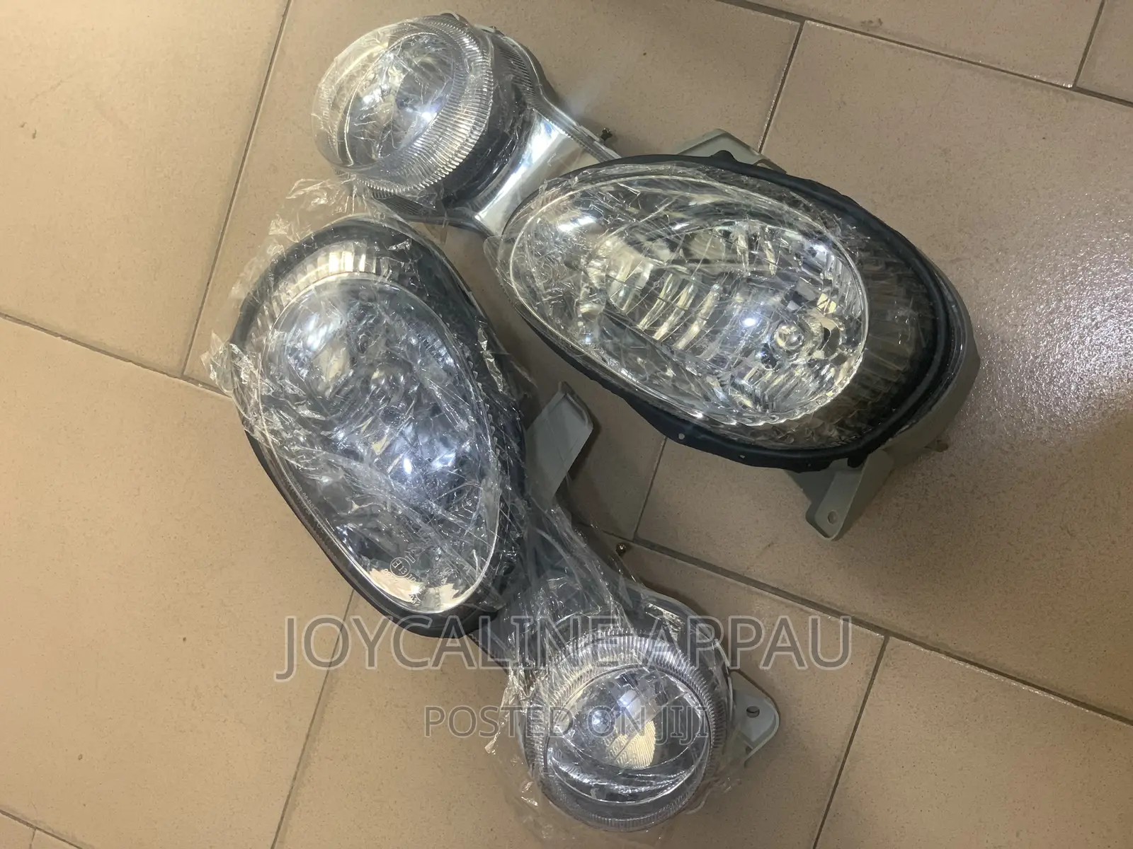 Kia Shuma Headlight