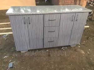 Kitchen Cabinet 5ft