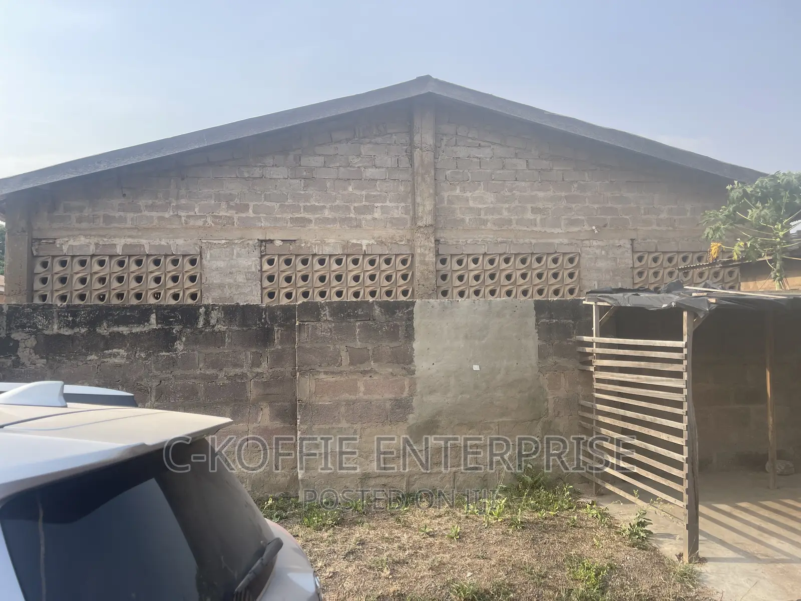 Warehouse + 3plots of Land at Tema Com12 Fore Sale