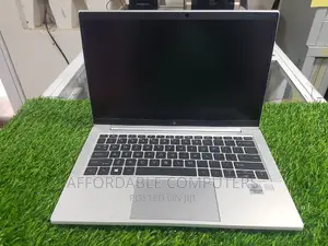 New Laptop HP EliteBook 830 G7 8GB Intel Core I5 SSD 256GB