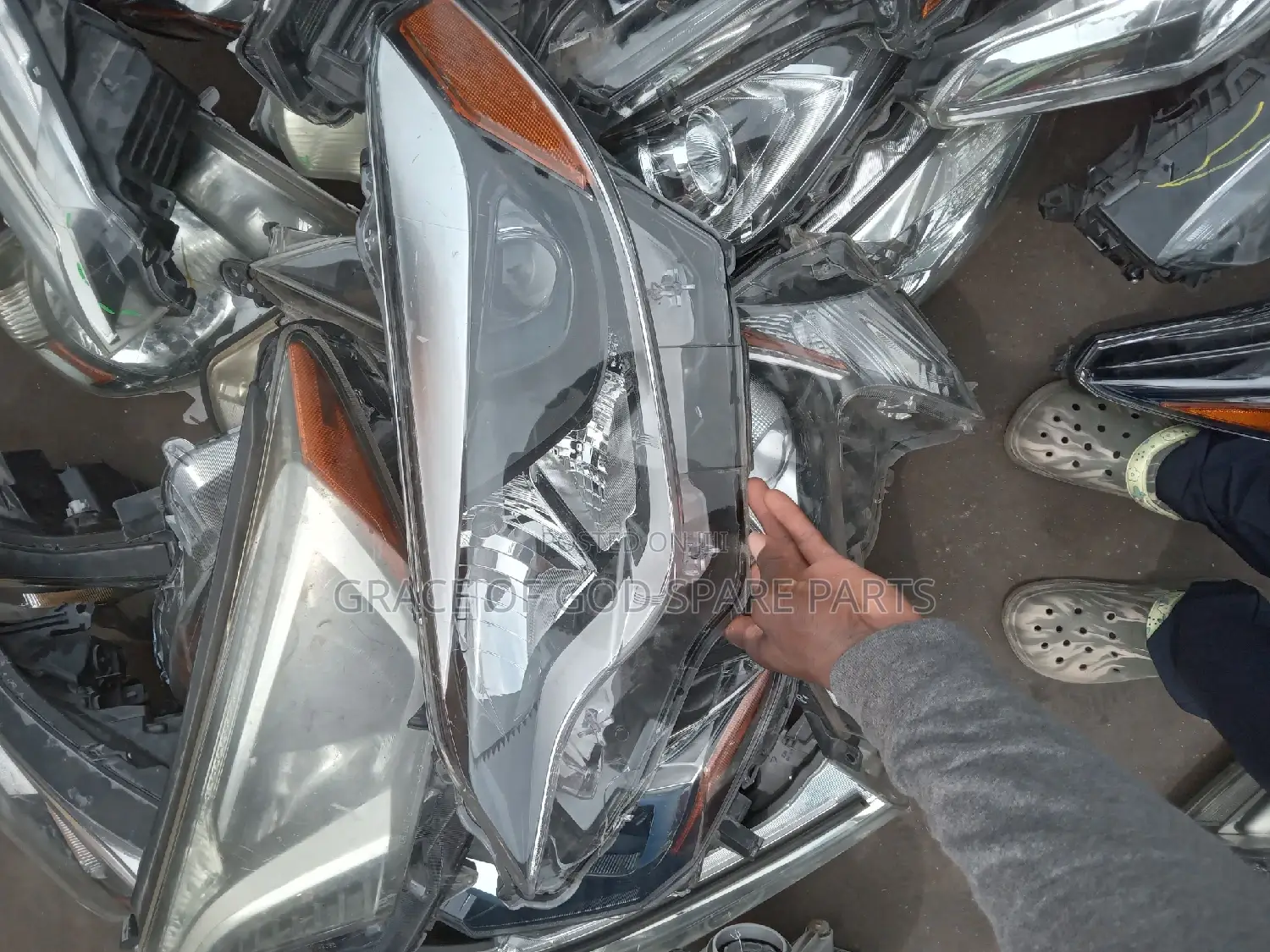 Toyota Corolla 2014 Headlight Original