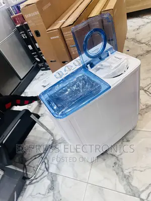 White Nasco 8kg Topload Washing Machine.