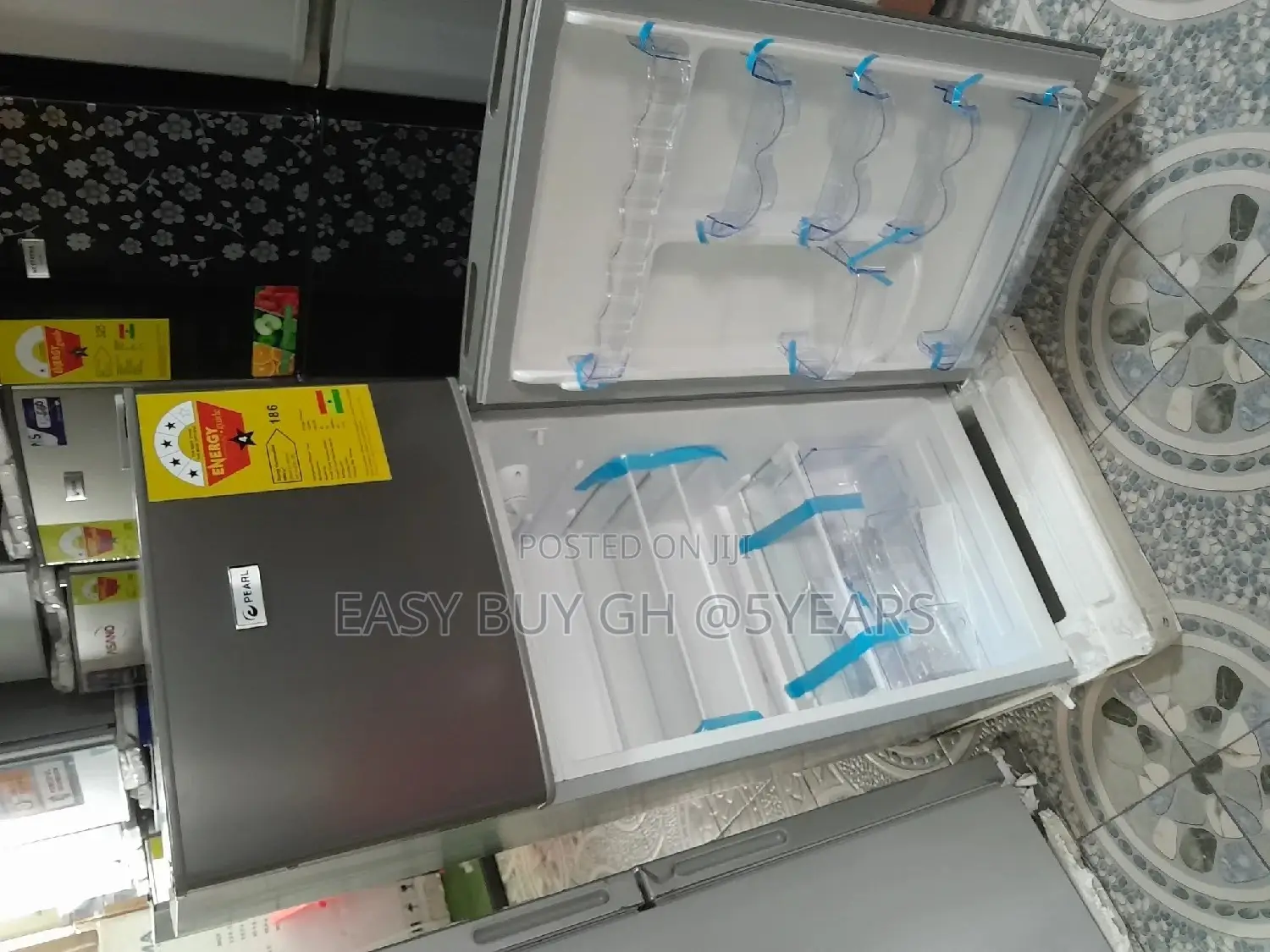 Fresh in Box Refrigerator Pearl