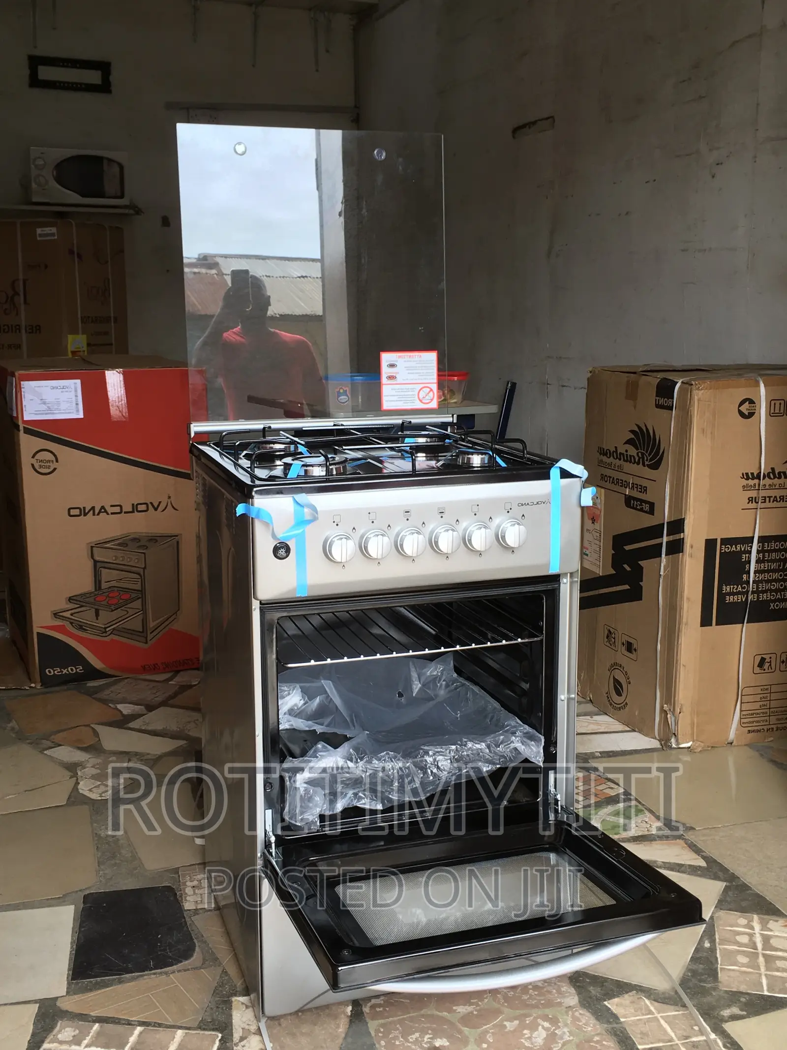 Four Burner Volcano Gas Cooker Oven Grill in Accra Metropolitan