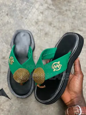 Royal Green Ahenema