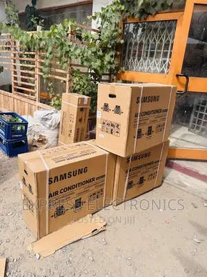 Samsung 2.5hp Split R410 Gas White  
