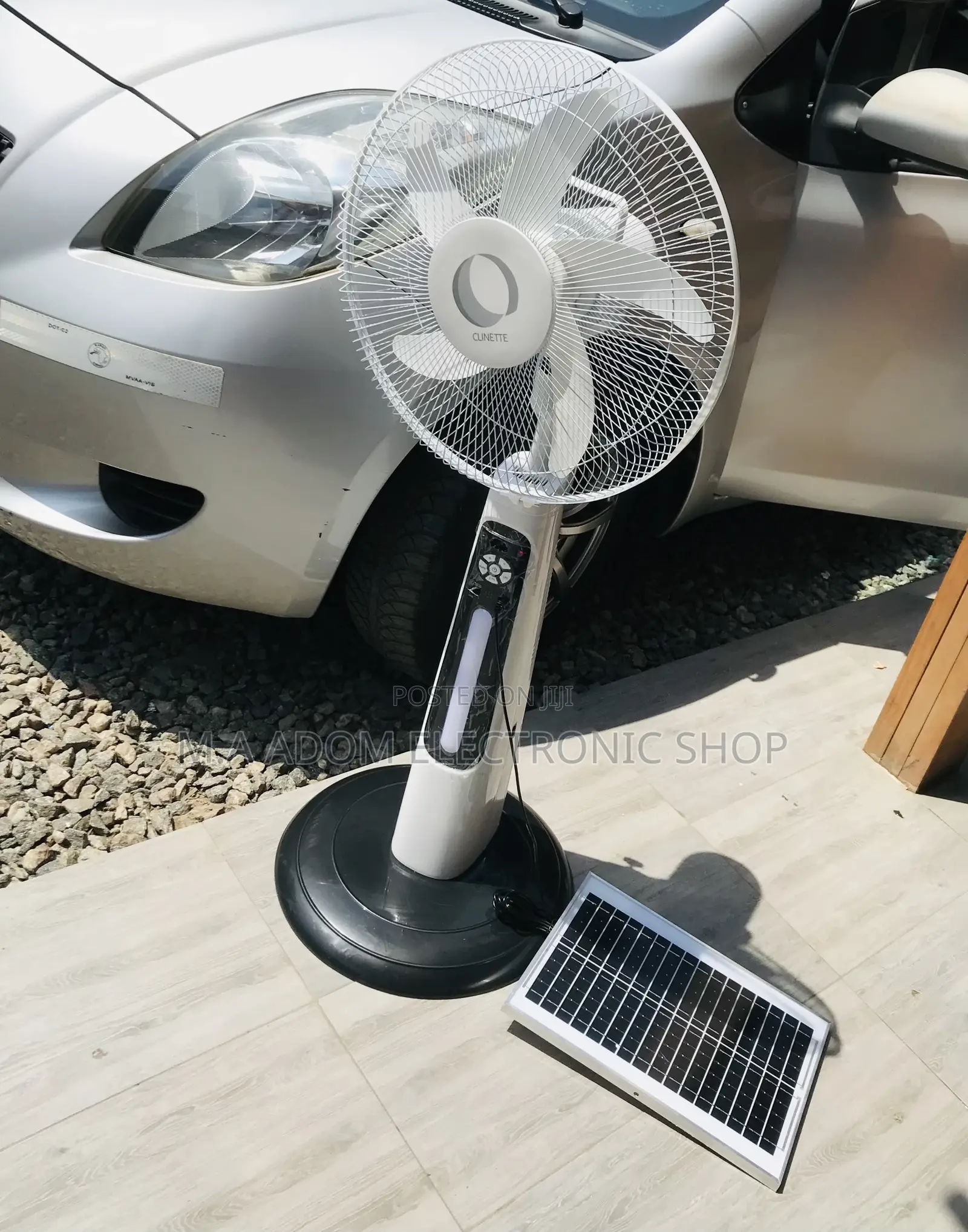 Classic Design Clinette Electric Fan + Solar Panel(White).