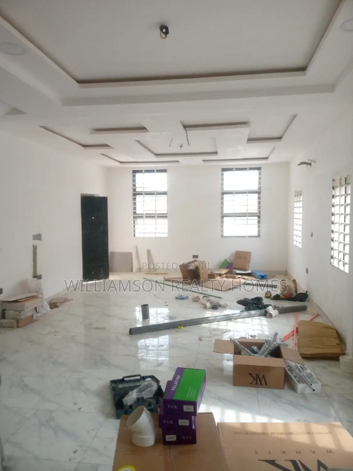4bdrm Duplex in Hfc Estate, Spintex for sale