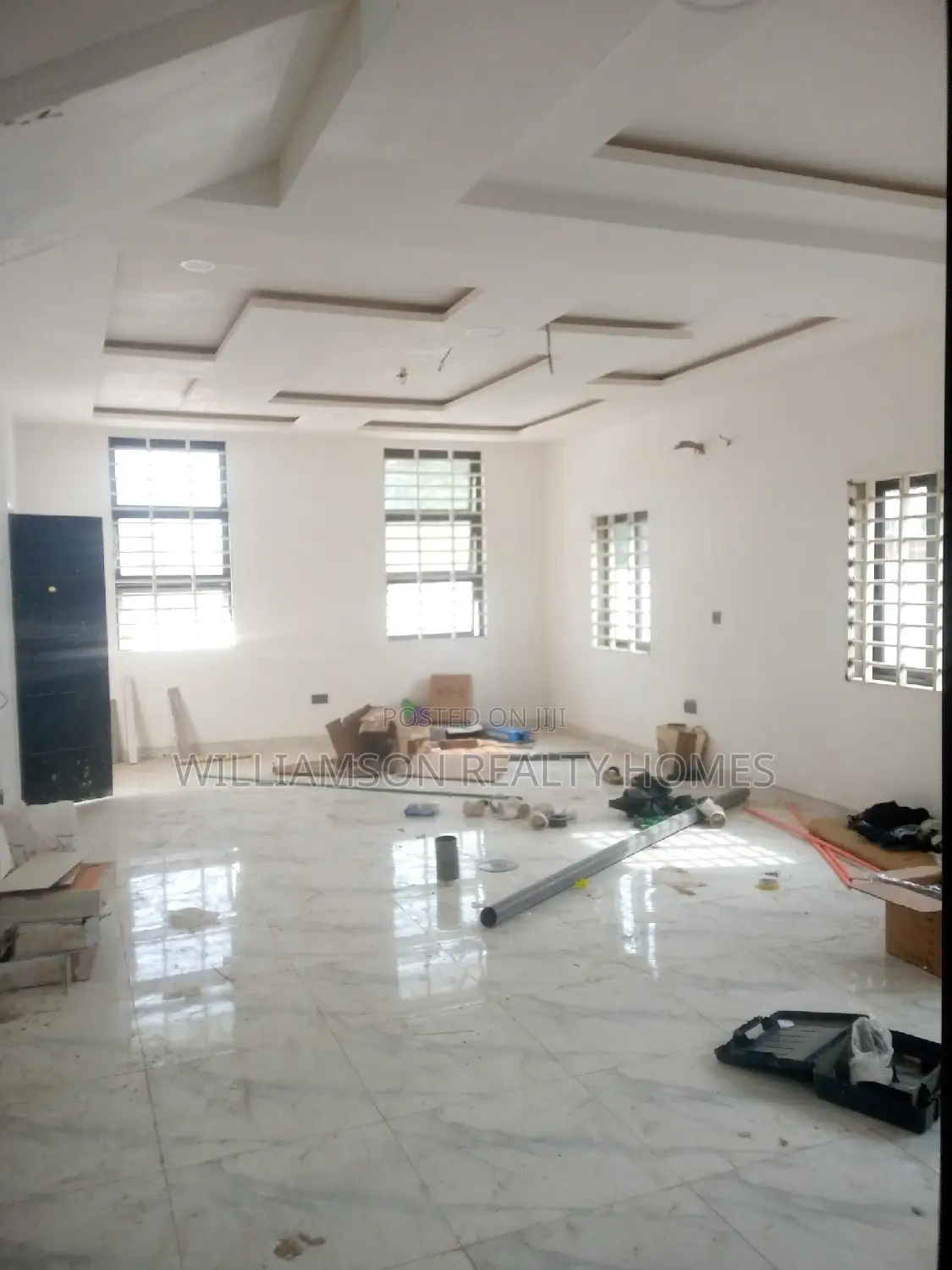 4bdrm Duplex in Hfc Estate, Spintex for sale