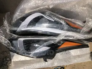 Hyundai Elantra 2012-2014headlight Normal Pair