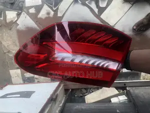 GLC 2017 Tail Lamp