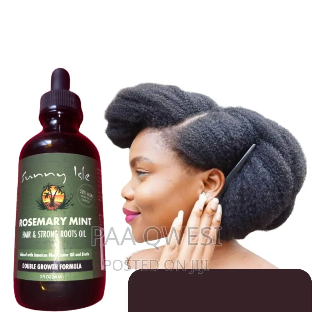 Rosemary Oil Infused With Biotin Jamaican Castor Oil.