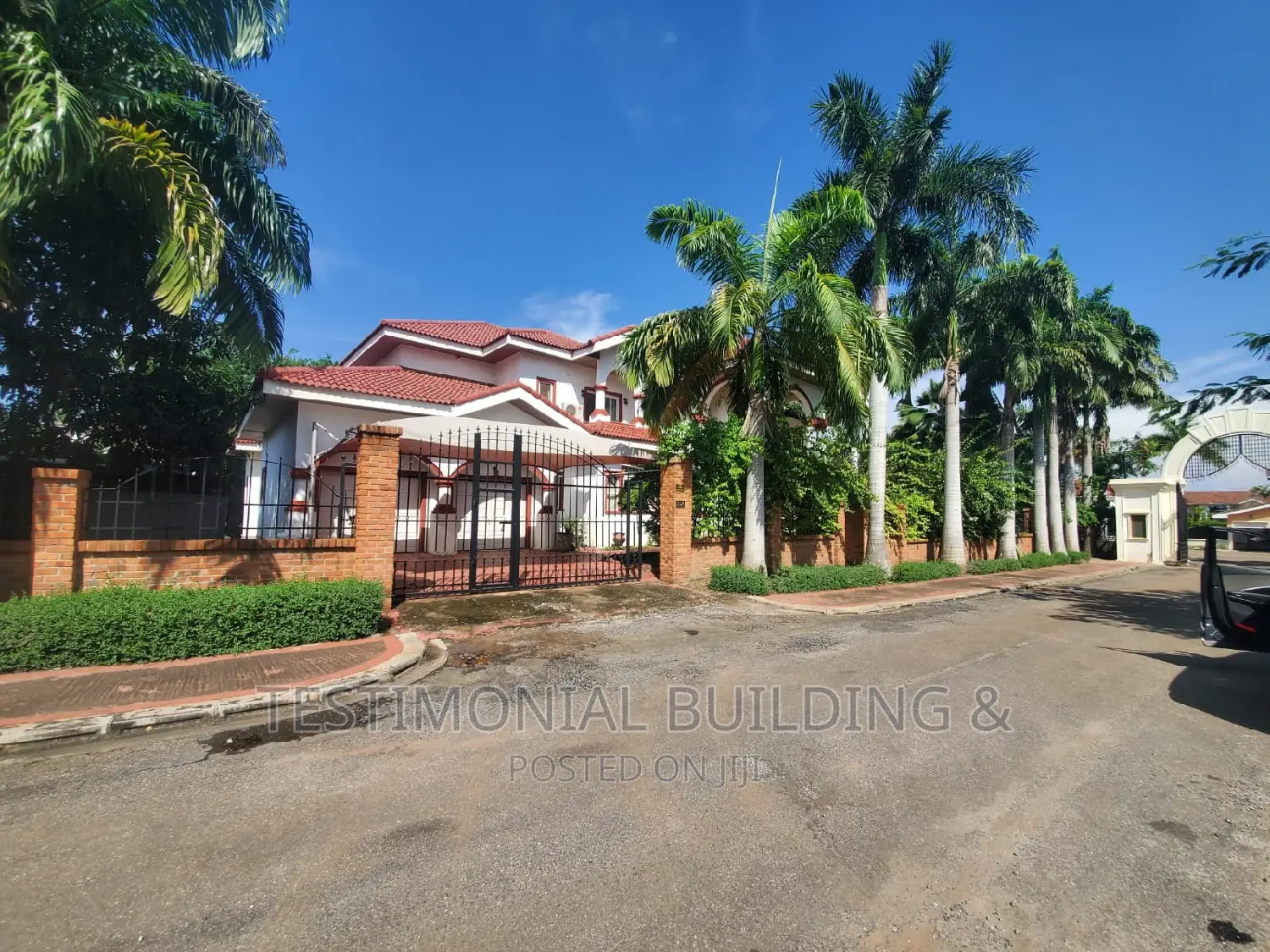 Furnished 5bdrm House in Testimonial Building, East Legon for sale