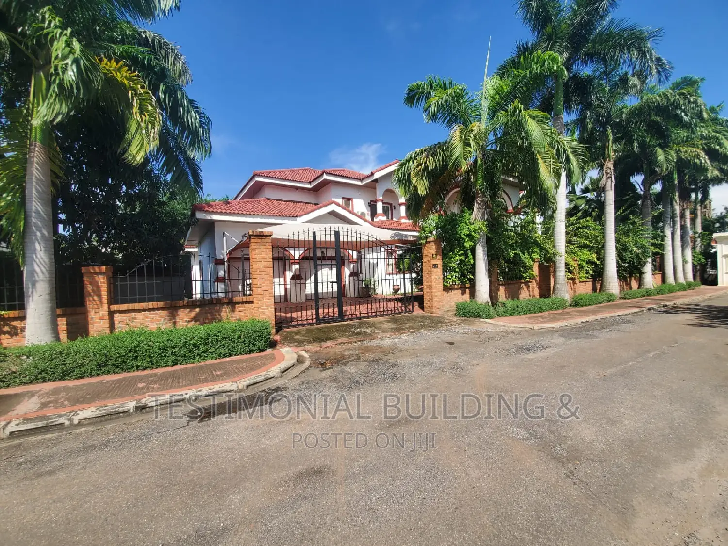 Furnished 5bdrm House in Testimonial Building, East Legon for sale