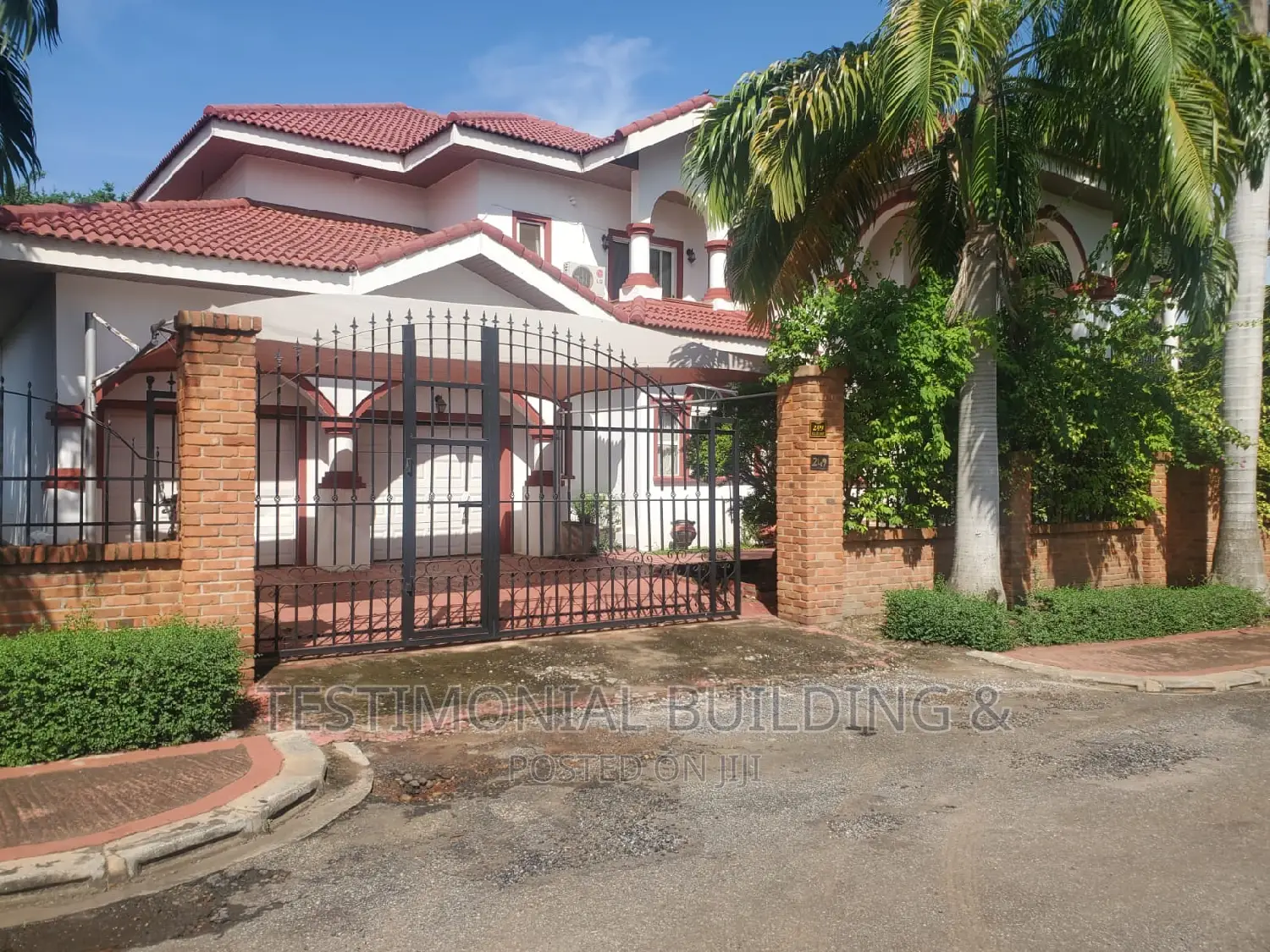 Furnished 5bdrm House in Testimonial Building, East Legon for sale