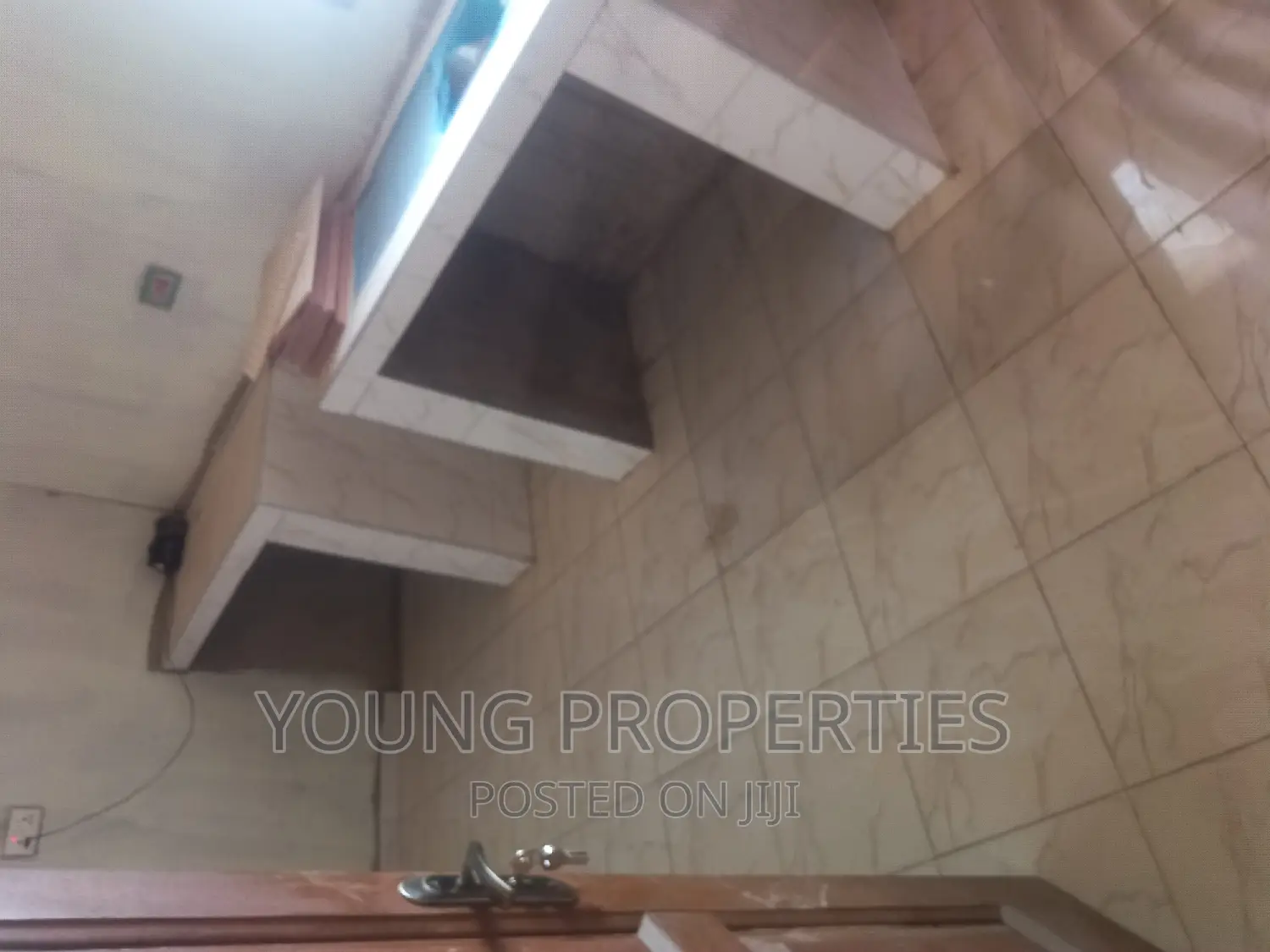 2bdrm House in Obeyeyie, Ga South Municipal for rent