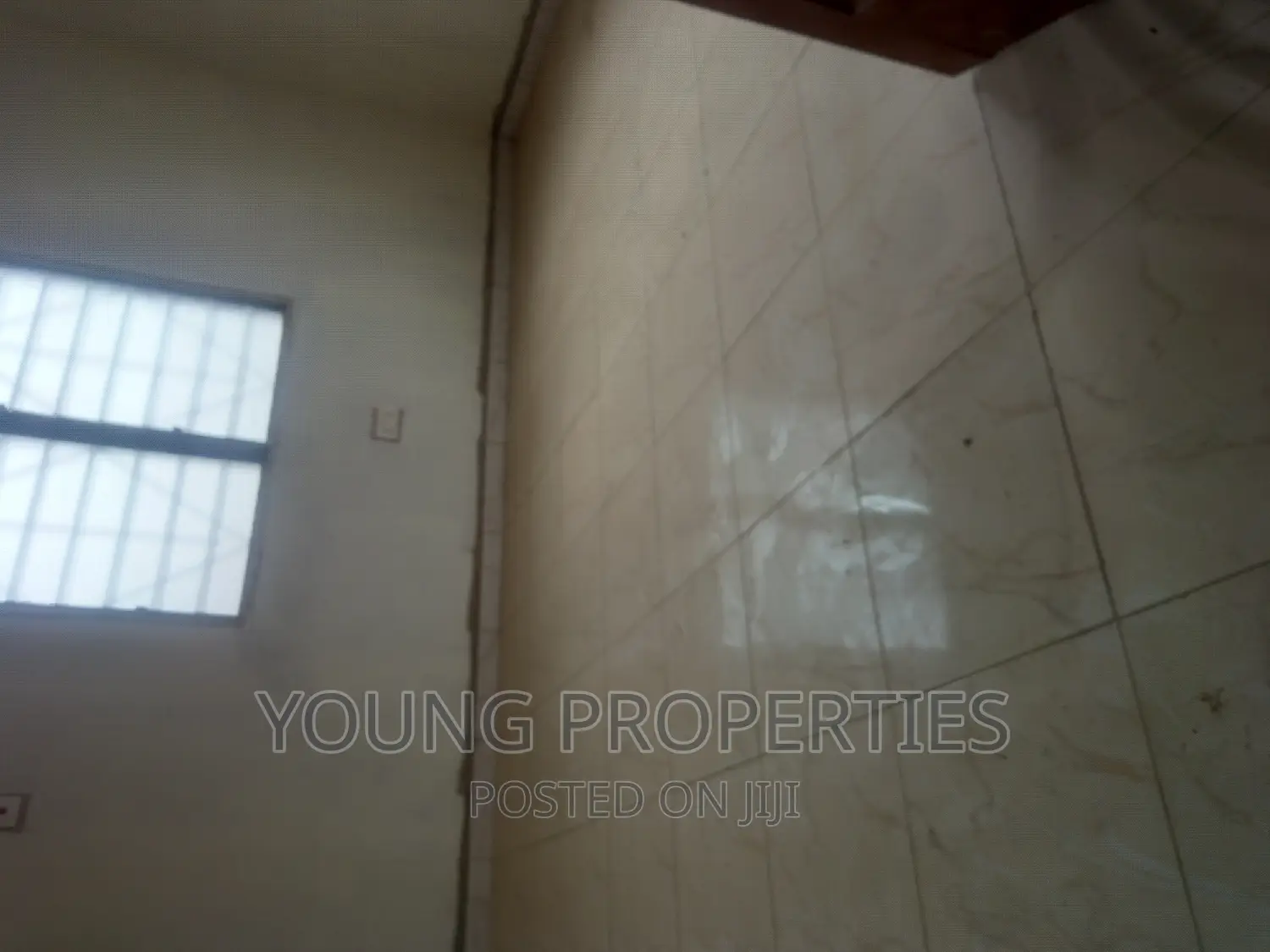 2bdrm House in Obeyeyie, Ga South Municipal for rent