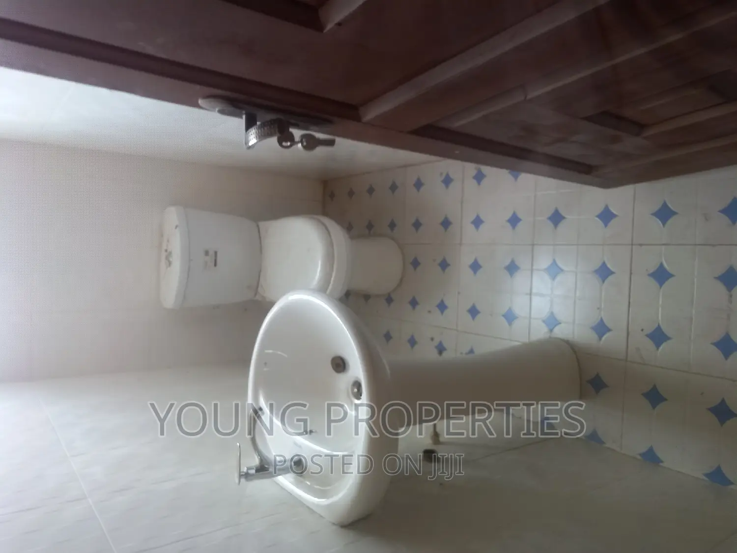 2bdrm House in Obeyeyie, Ga South Municipal for rent
