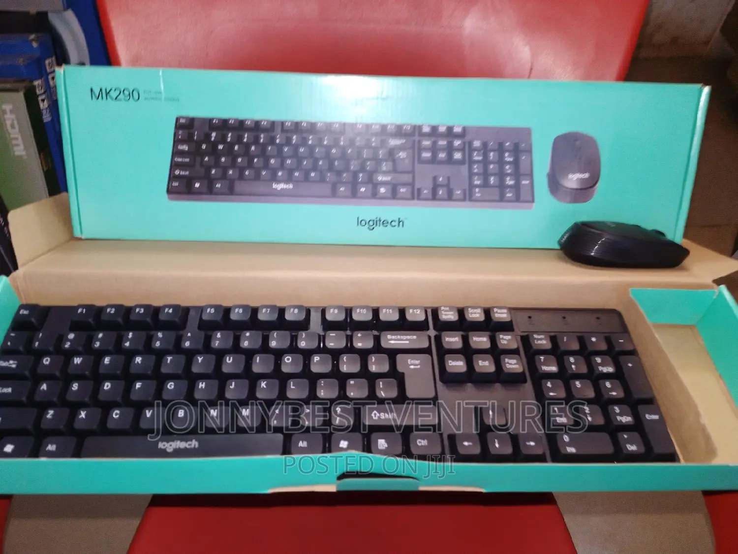 USB Logitech Wireless Keyboard and Mouse