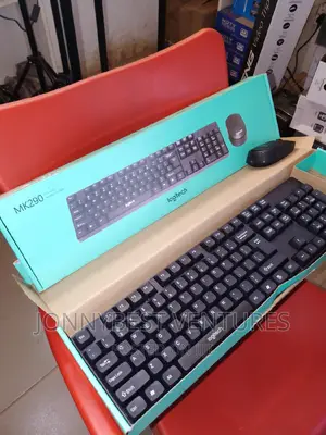 USB Logitech Wireless Keyboard and Mouse