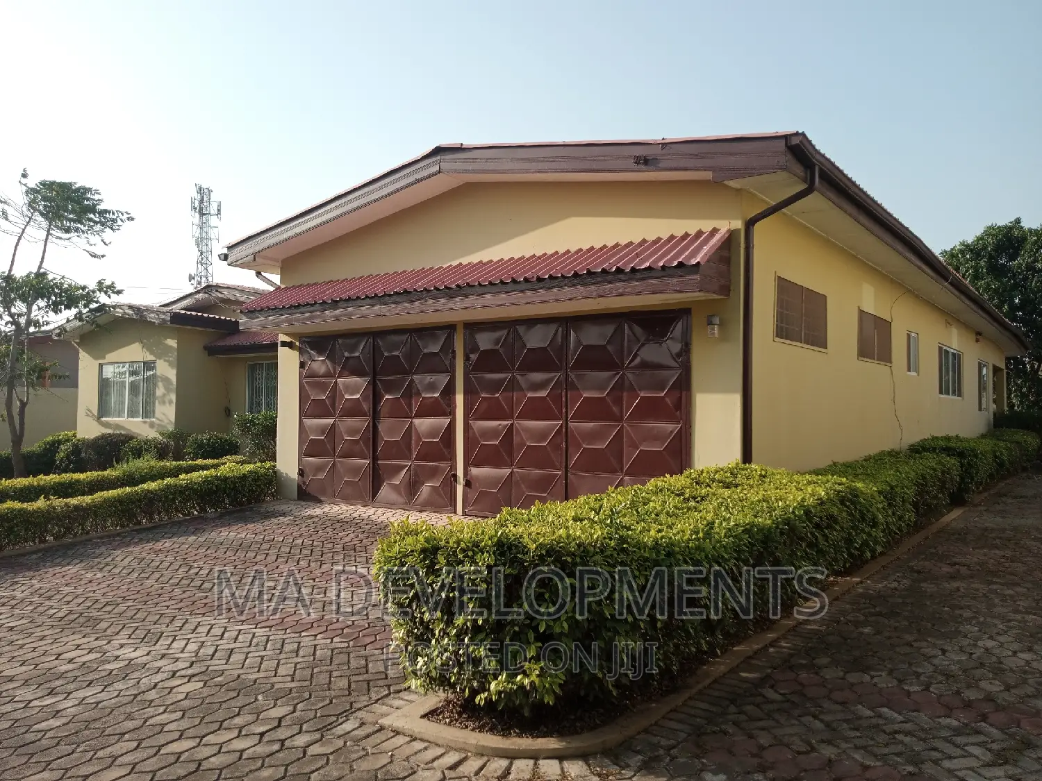 3bdrm House in M.A Developments, West Legon for sale