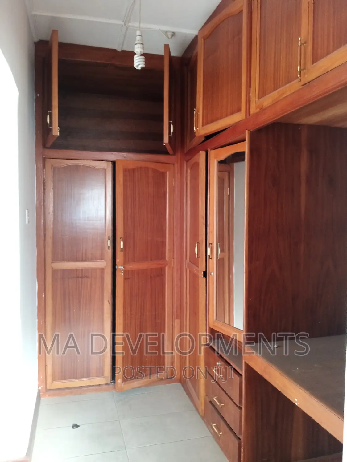 3bdrm House in M.A Developments, West Legon for sale