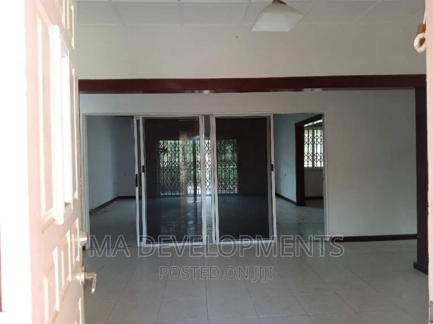 3bdrm House in M.A Developments, West Legon for sale