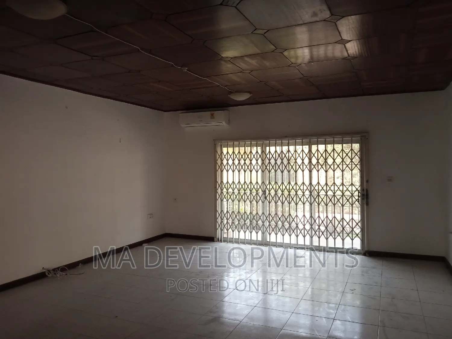 3bdrm House in M.A Developments, West Legon for sale