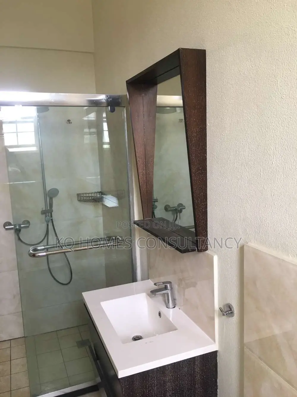 3bdrm Apartment in Cantonments for rent