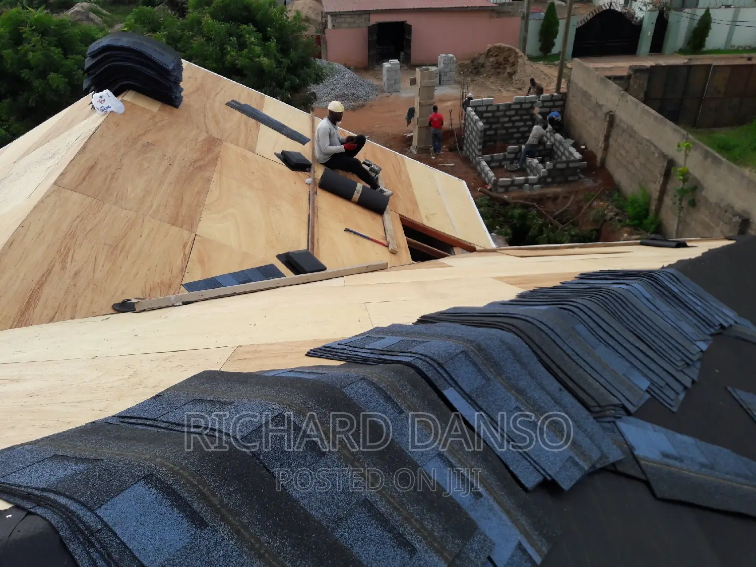 Roof Shingles