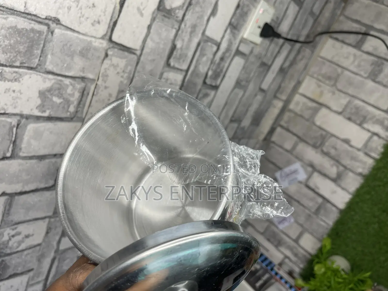 Stainless Steel Cup With Cover 11cm