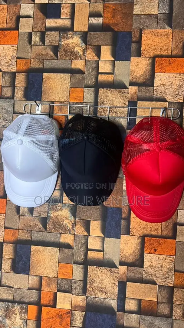 Tracker Cap
