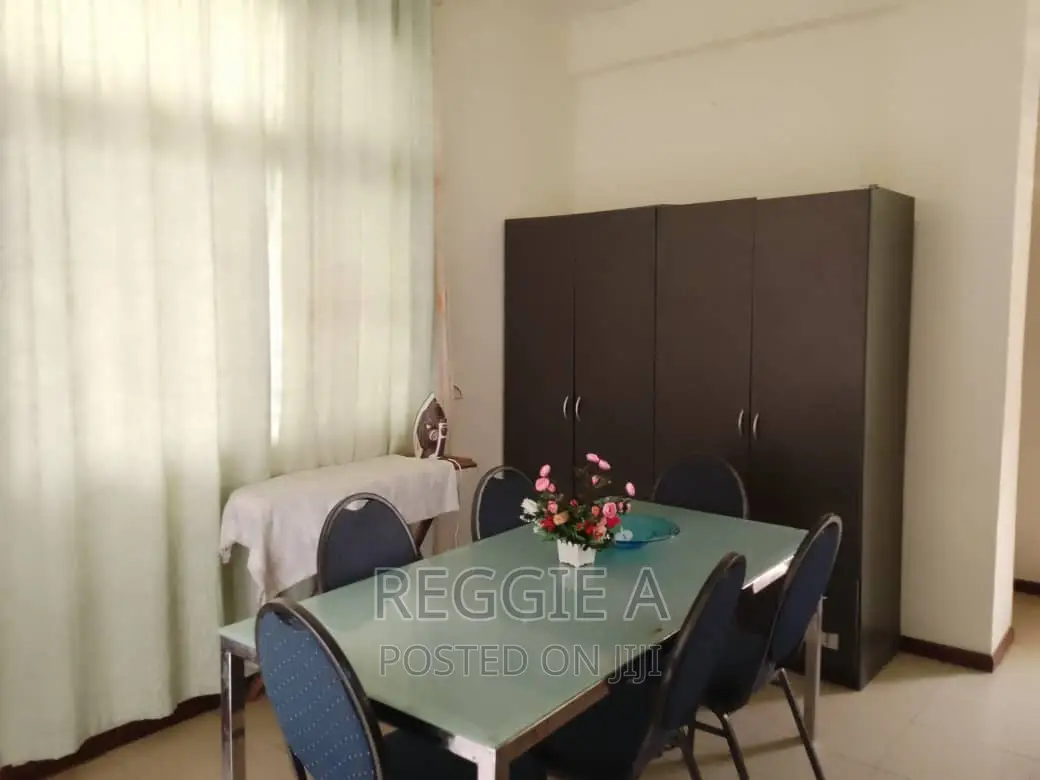 A 3-Bedroom Fully Furnished Flat. Short /Long Stay