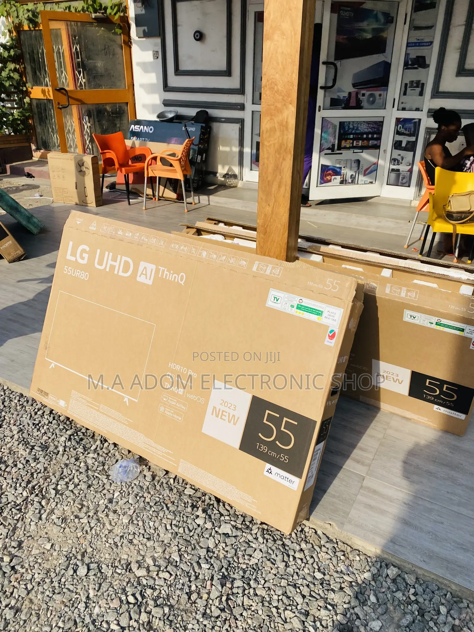 Fresh in Box LG 55ur8000 55” Uhd Tv + Magic Remote.