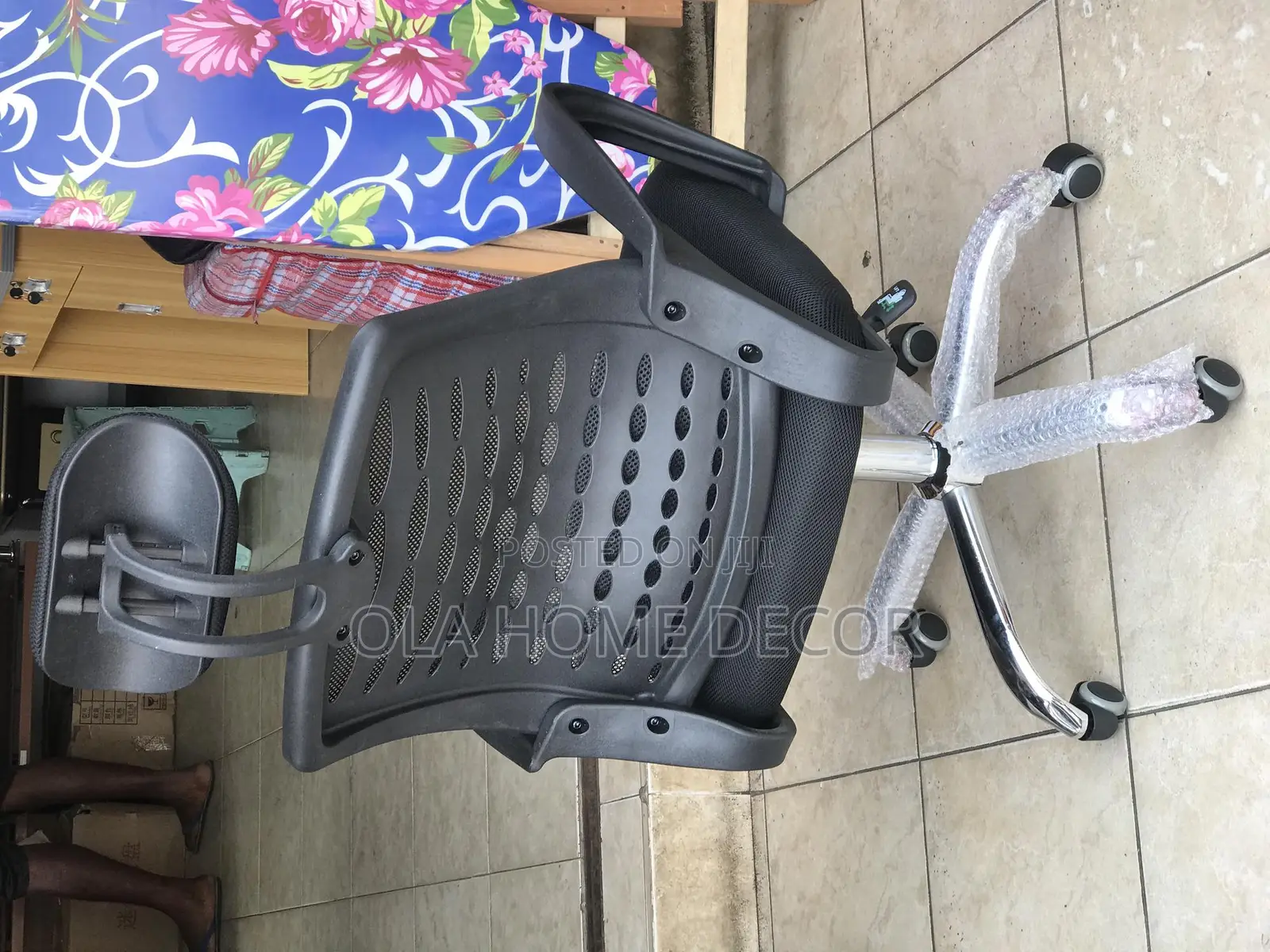 Office Chair With Wheels