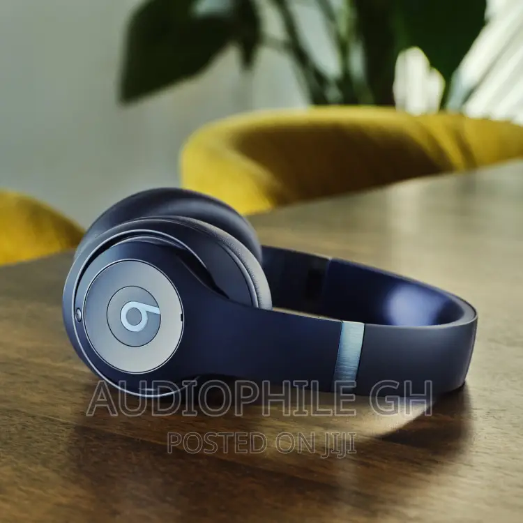 Beats Studio Pro Wireless Noise Cancelling Headphones