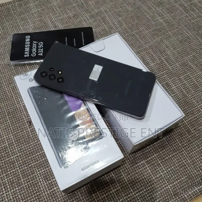 New Samsung Galaxy A32 5G 128 GB Black
