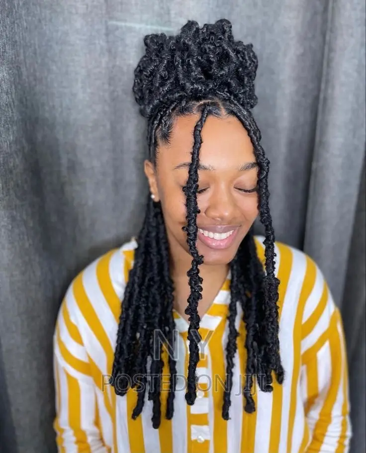 Faux Locs Specialist