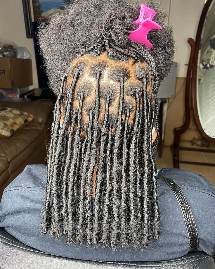 Faux Locs Specialist