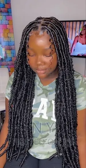Faux Locs Specialist