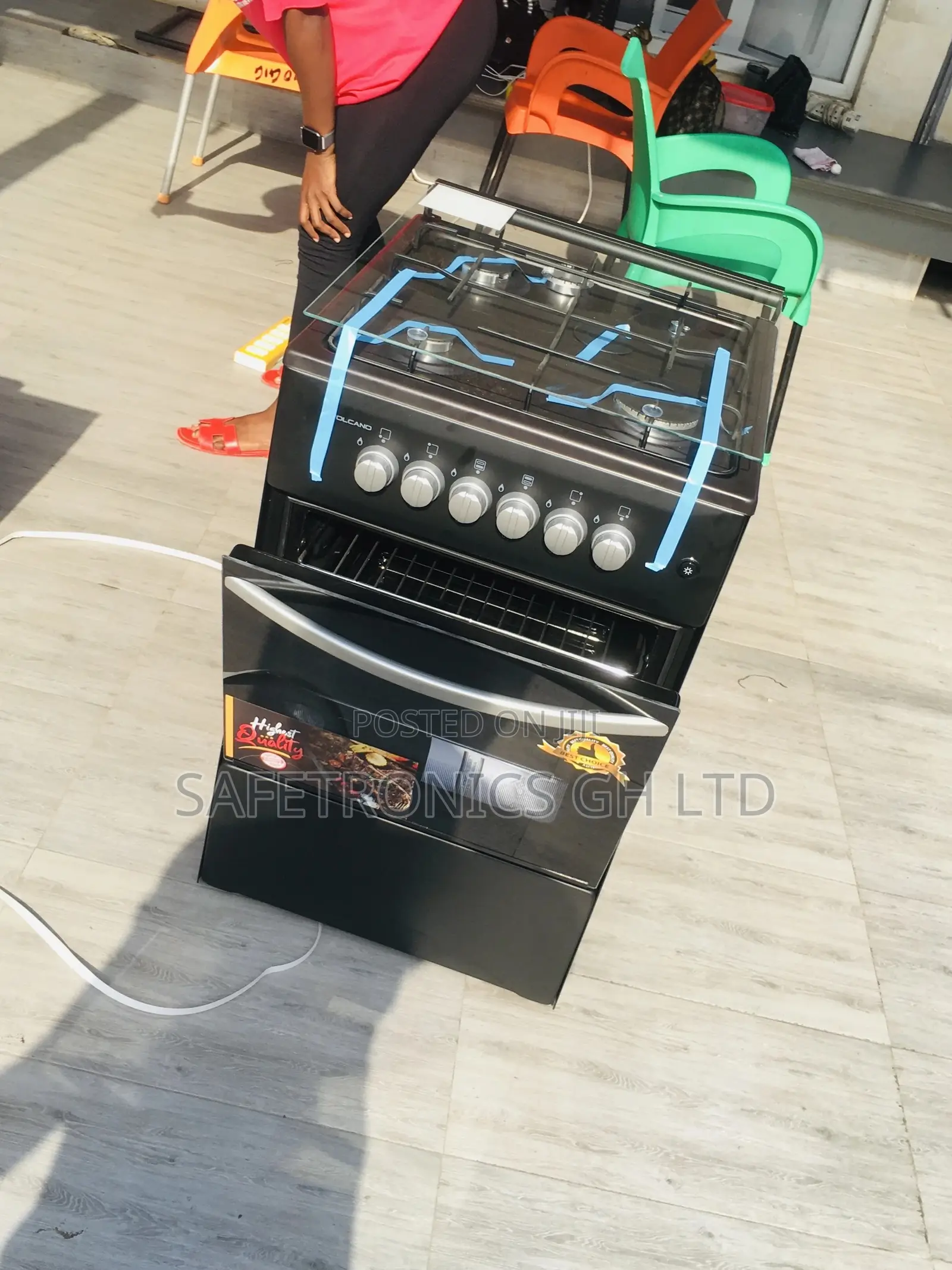 Oven With Grill Volcano 4 Gas Cooker 50x50 Black