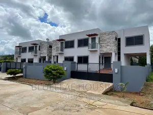 3bdrm Duplex in Abokobi for rent