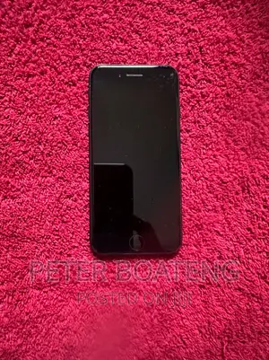 Apple iPhone 7 32 GB Black