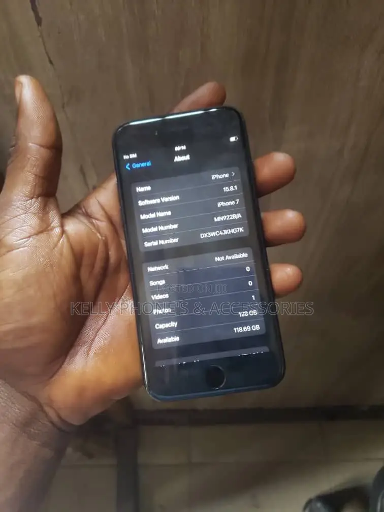 Apple iPhone 6s 32 GB Black